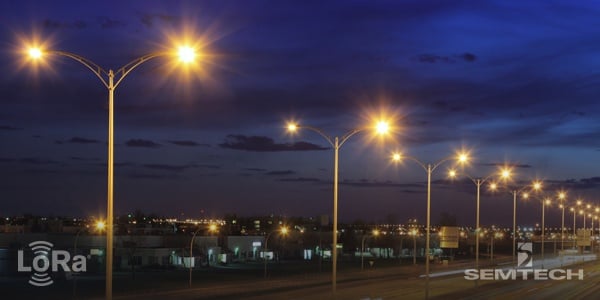 lora路灯代表着智慧城市的光明未来